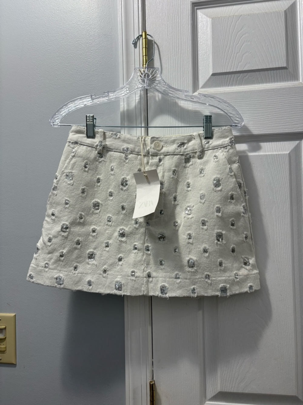 Zara Cream Mini Embellished Skort Size Small NWT